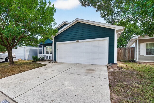 Building Photo - 21310 Sweet Grass Ln