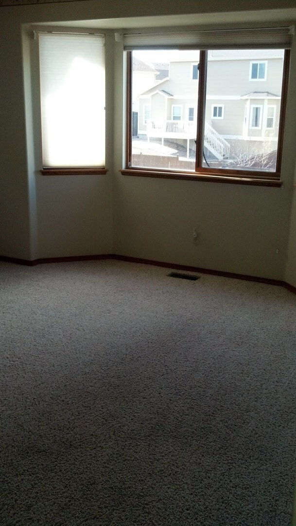 Building Photo - 5952 Corinth Dr
