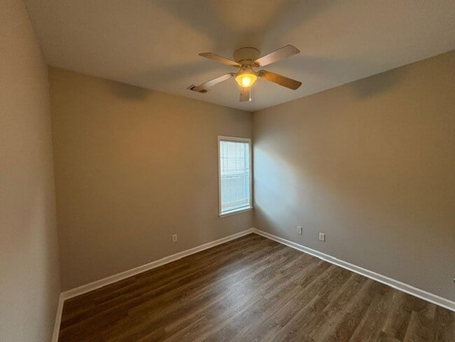 Building Photo - For Rent - 3 Bedroom, 2 Bathroom home in Pelham