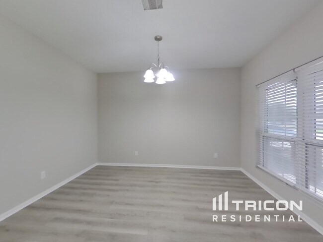 Building Photo - 12303 Kings Garden Ct