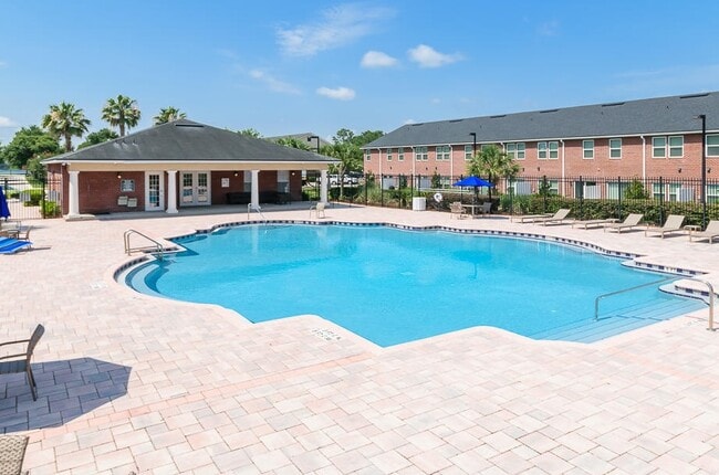 Building Photo - 1468 Pitney Cir