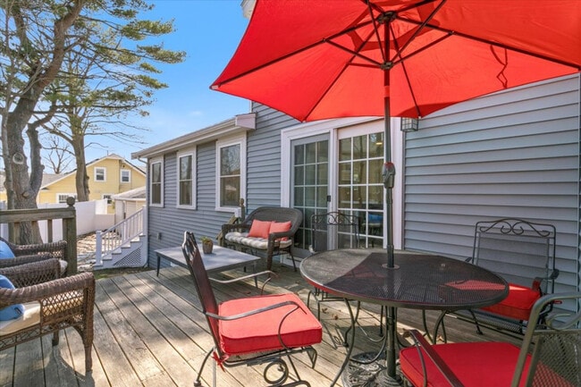 Building Photo - 17 Cedar Terrace