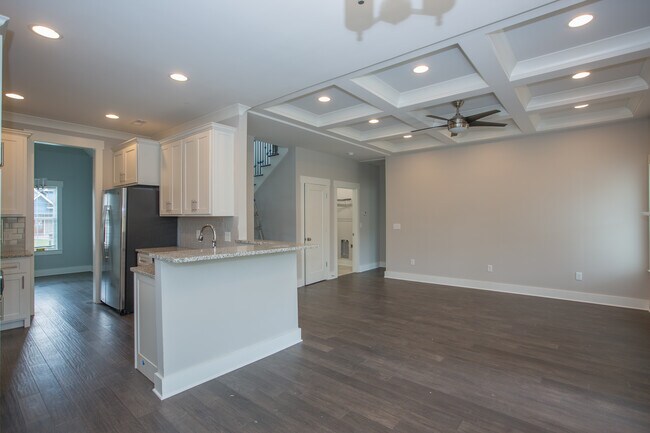 Building Photo - 6190 Tuscany Pl