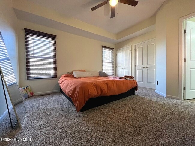 Building Photo - 323 Tokay Dr