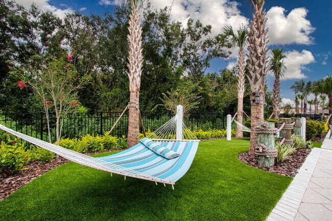 Building Photo - Lakeside Luxury in Parrish - 5 Bedroom BRA...