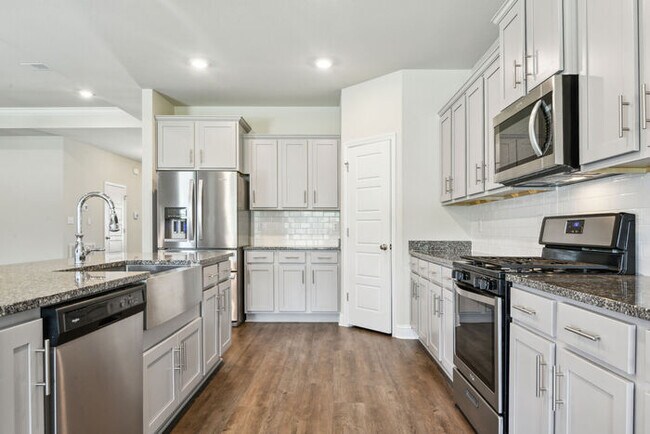 Building Photo - 3055 Sea Oats Dr