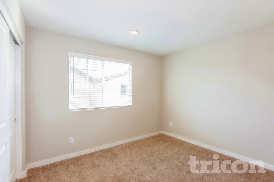 Building Photo - 31741 Willowood Way