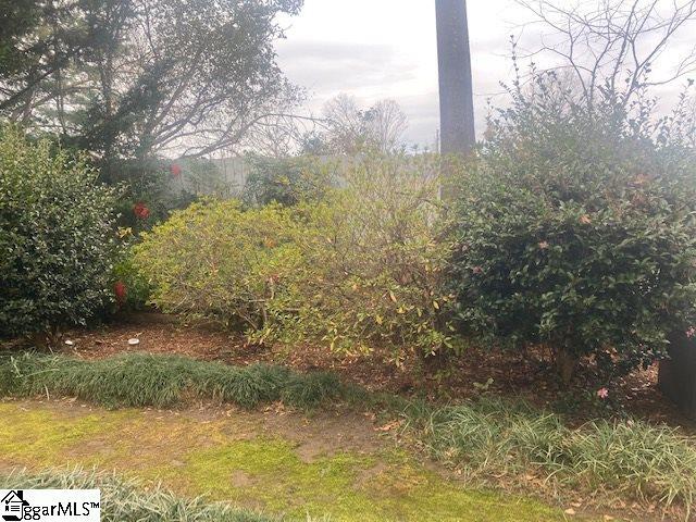 Building Photo - 803 Edwards Rd