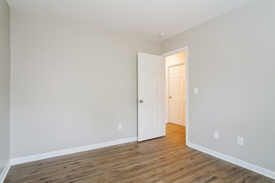Building Photo - 8174 Cohosh Ct