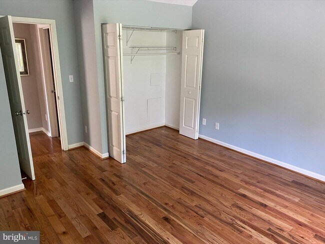 Building Photo - 18472 Bishopstone Ct