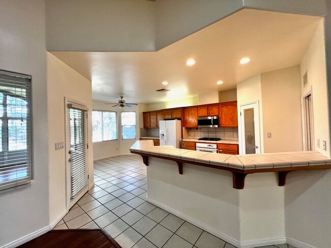 Building Photo - 11116 Southwales Ct