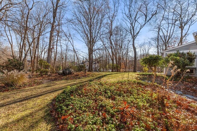 Building Photo - 68 Westgate