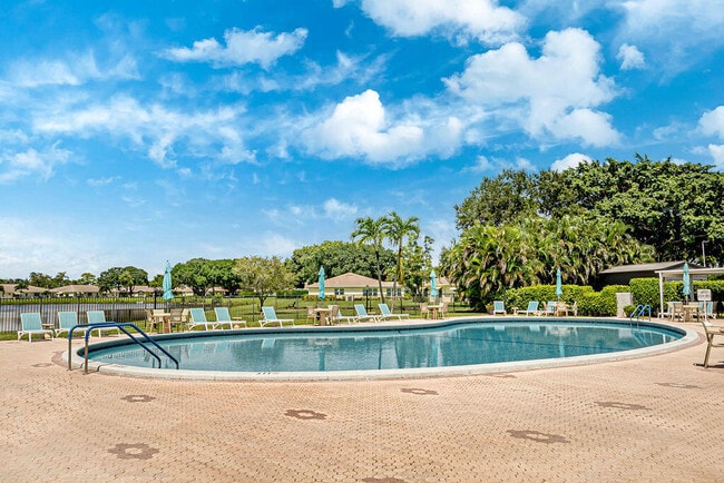 Building Photo - 14404 Canalview Dr