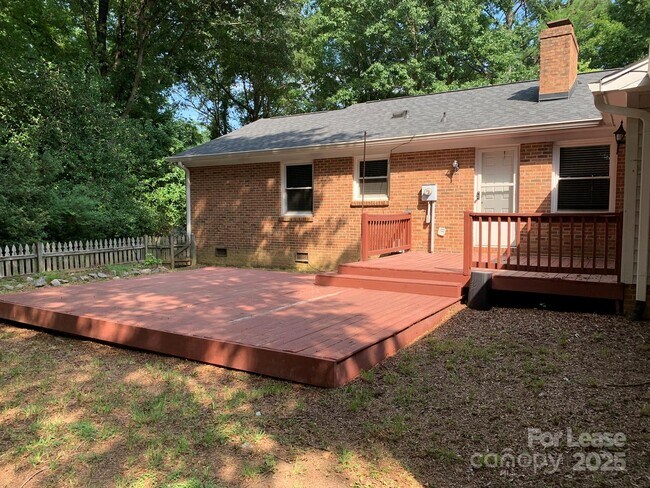 Building Photo - 5629 Kuykendall Rd