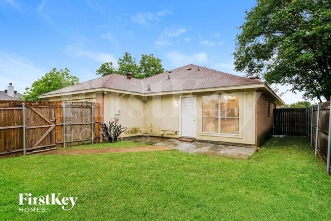 Building Photo - 2608 Park Valley Dr