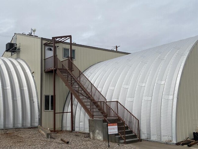 Building Photo - 705N US-191