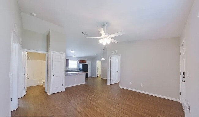 Building Photo - 5631 Hibiscus Rd