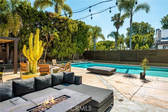 Building Photo - 2281 Orchard Dr