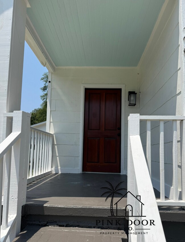 Building Photo - 2611 Ranger Dr