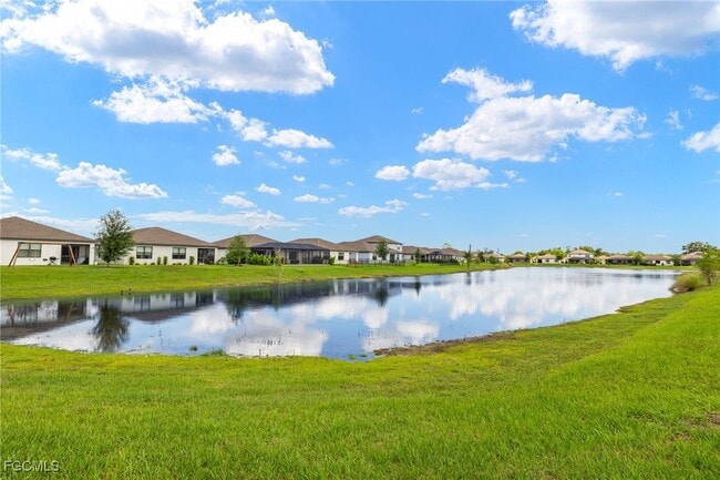 Building Photo - 10891 Firebush Cir