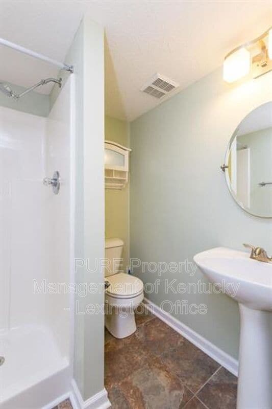 Building Photo - 2512 Knightsbridge Ln