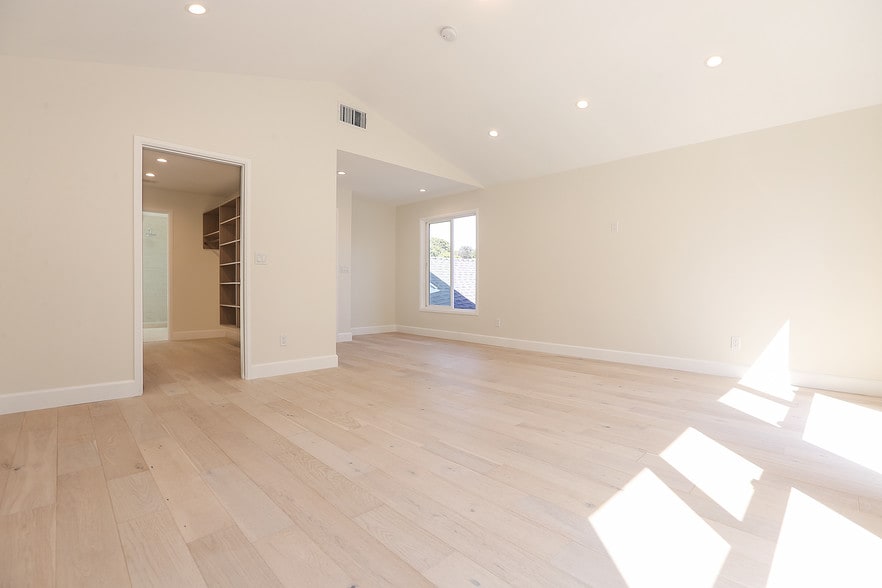 Master Bedroom. - 12524 WOODBINE St