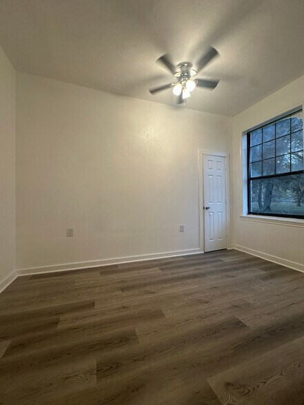 Building Photo - 503 Cannon St