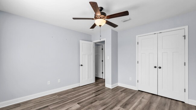 Building Photo - 5731 Shasta Pines Way