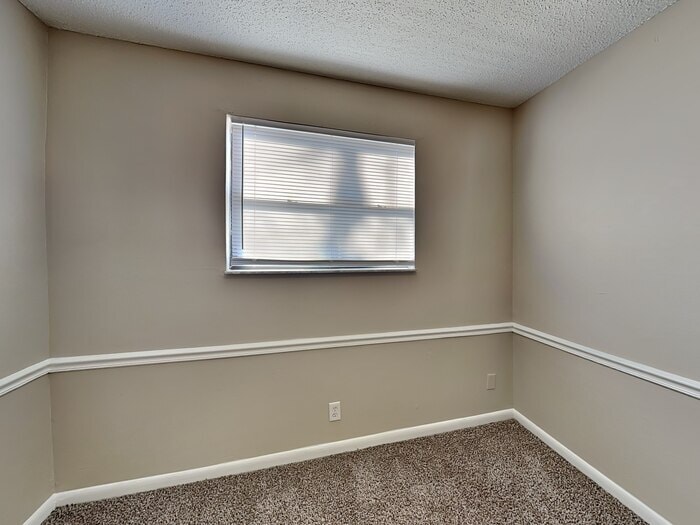 Building Photo - 8919 5th Ave