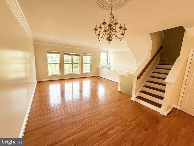Building Photo - 16579 Bramblewood Ln