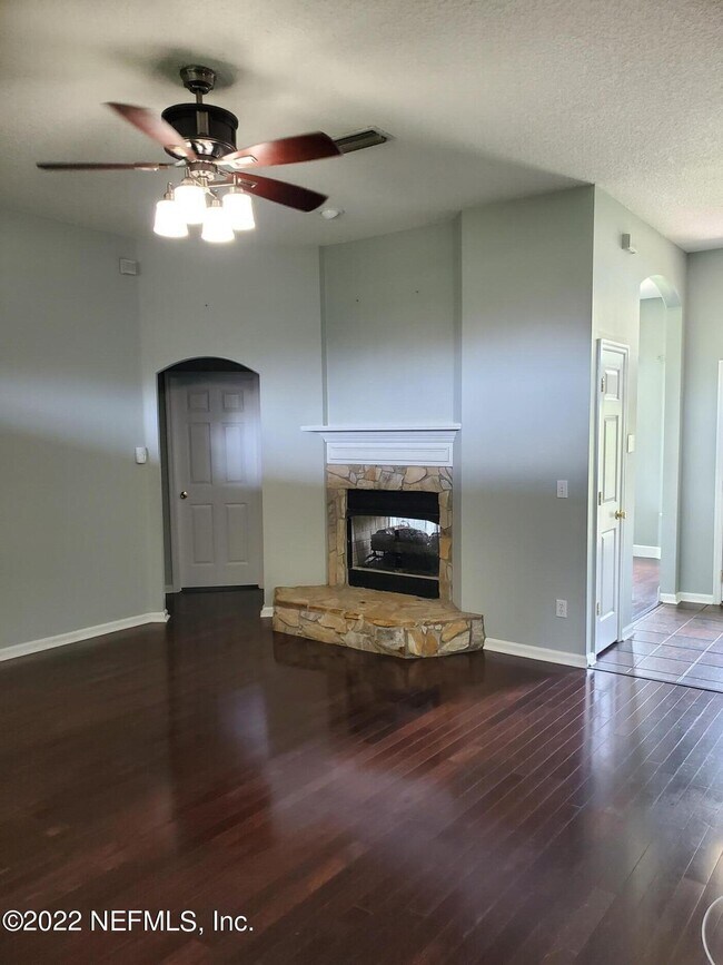 Building Photo - 2967 Plum Orchard Dr