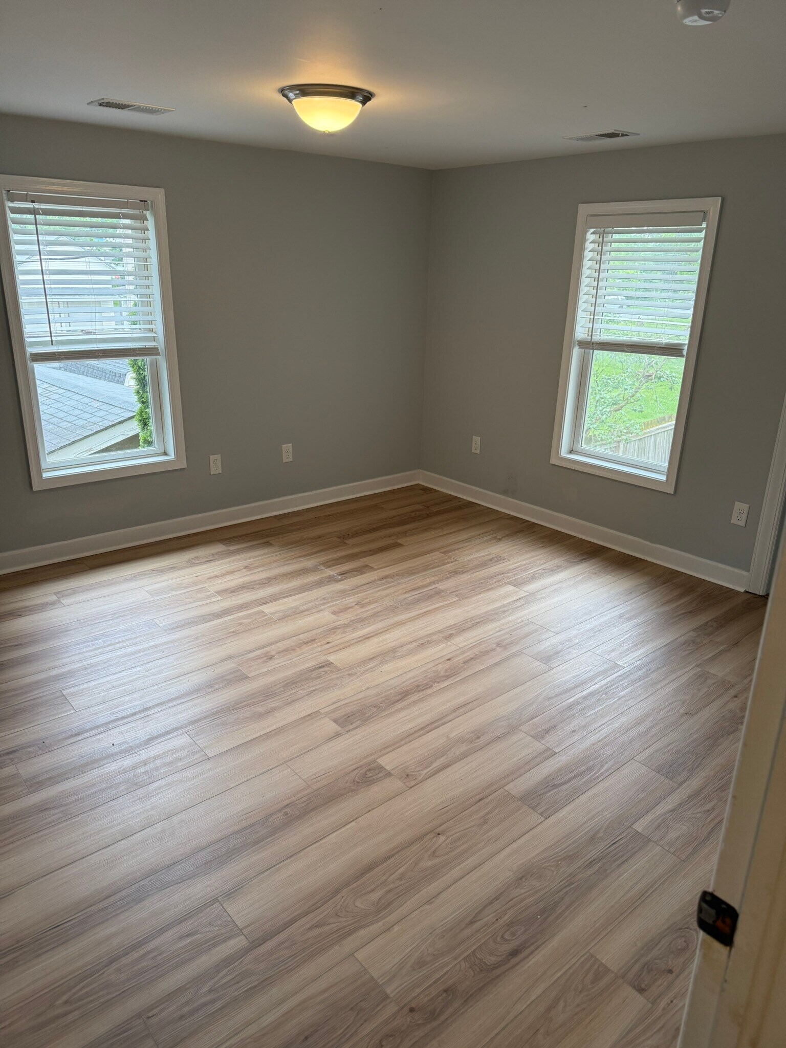 Building Photo - 13813 Village Mill Dr