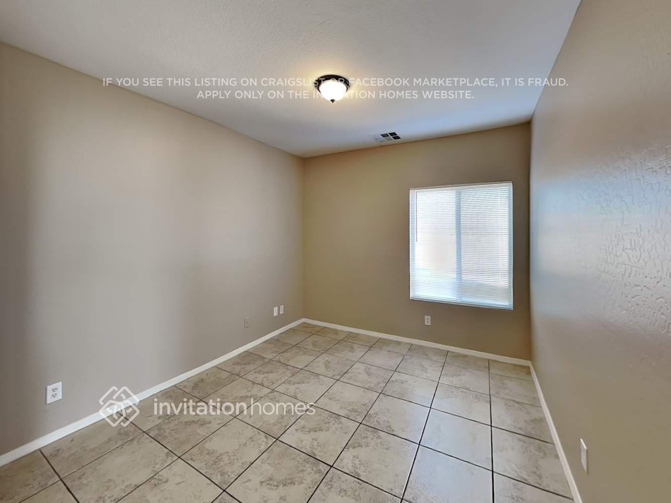 Building Photo - 3624 S 91st Dr