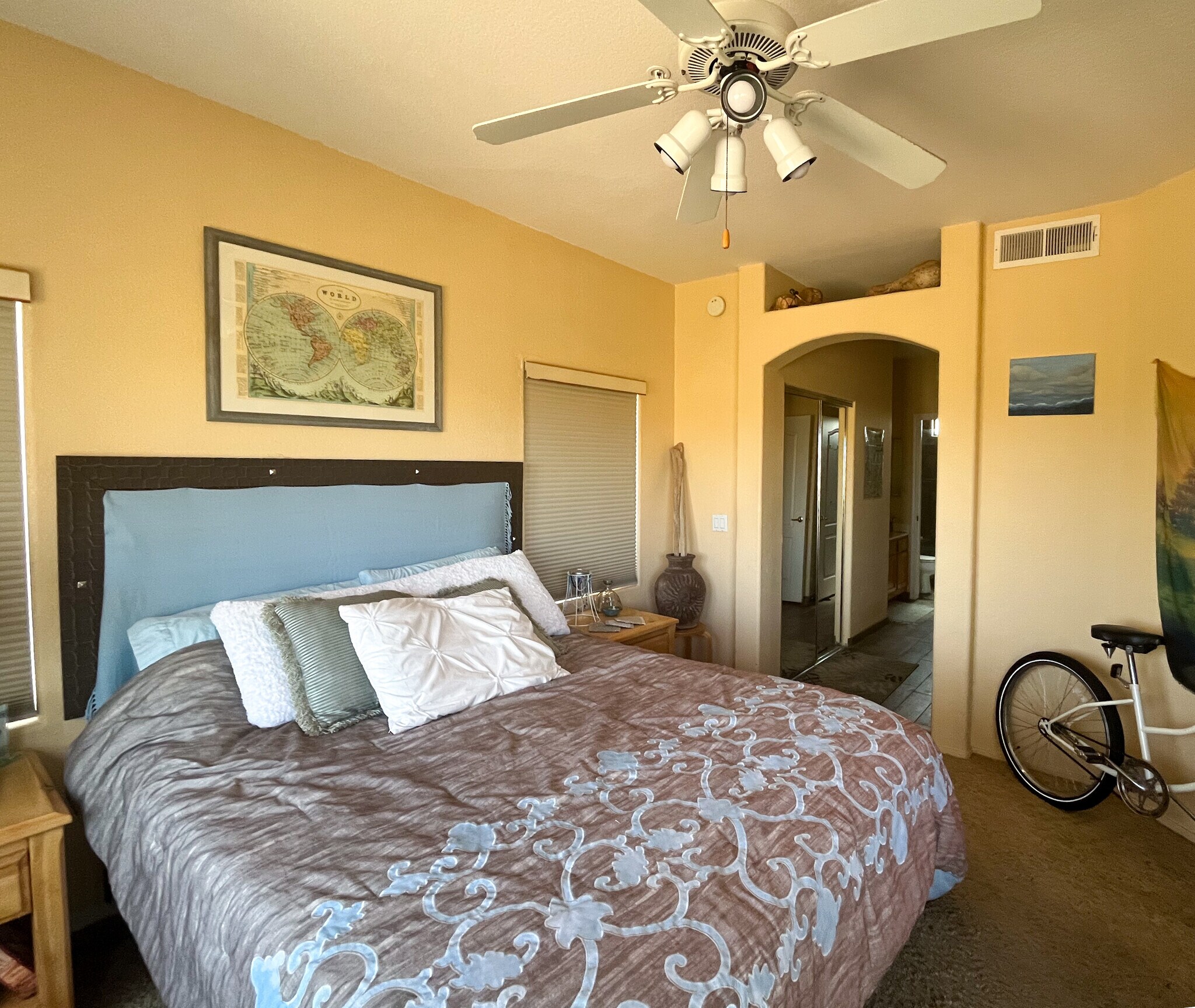 Building Photo - 10401 N Saguaro Blvd