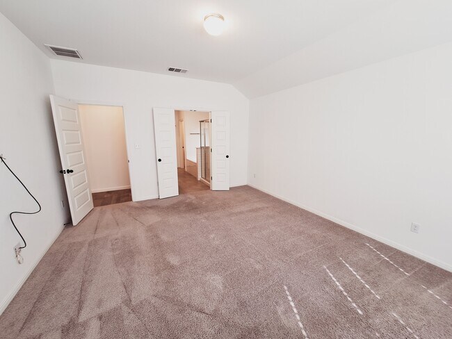 Building Photo - 2629 Bantry Rd