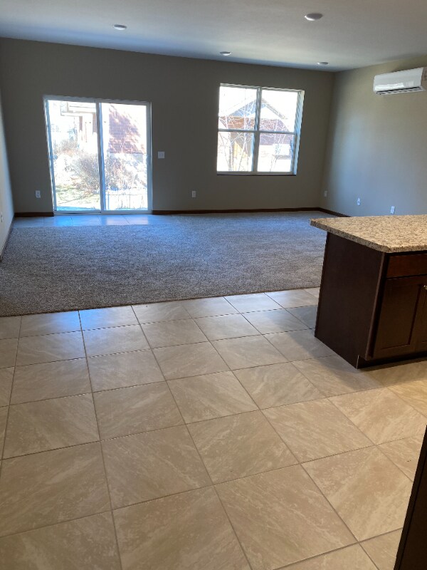 Building Photo - 3708 Doolittle Dr
