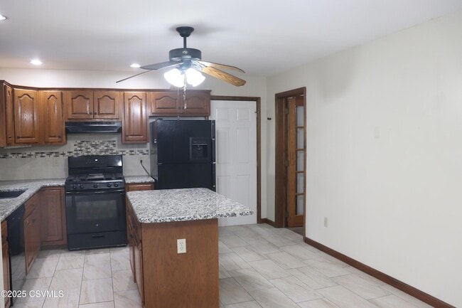 Building Photo - 108 Hawk Ridge Rd