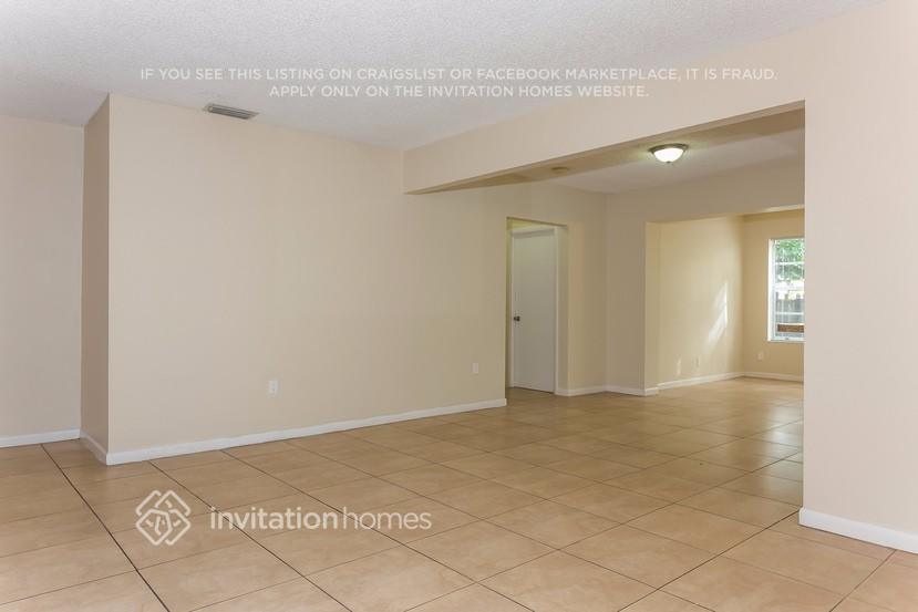 Building Photo - 7936 Juniper St