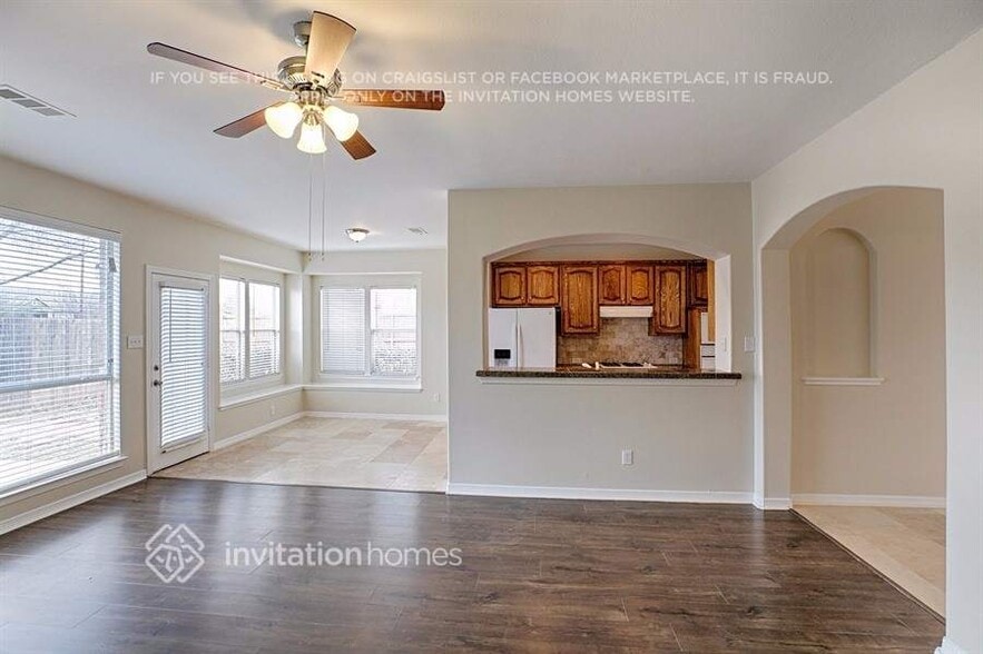 Building Photo - 4633 Poppy Hills Dr