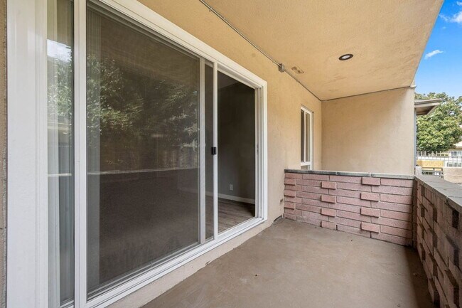 Building Photo - 4024 Gelber Pl
