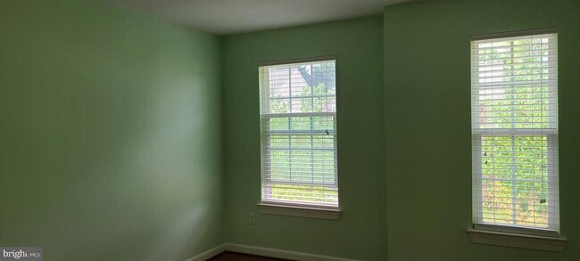 Building Photo - 4506 Nightingale Ct