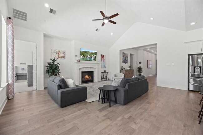 Building Photo - 1707 Brea Rdg Trl