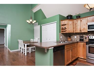View of kitchen when entering condo - 11125 Alcott St