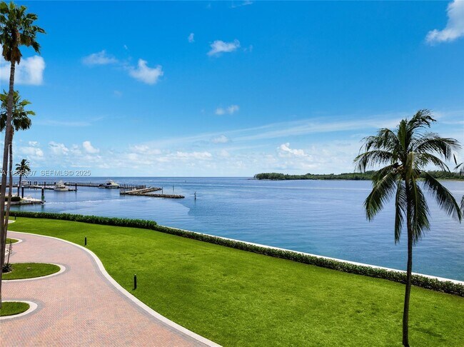 Building Photo - 2331 Fisher Island Dr