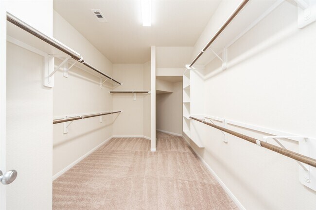 Building Photo - 26718 Hartford Grove Ln