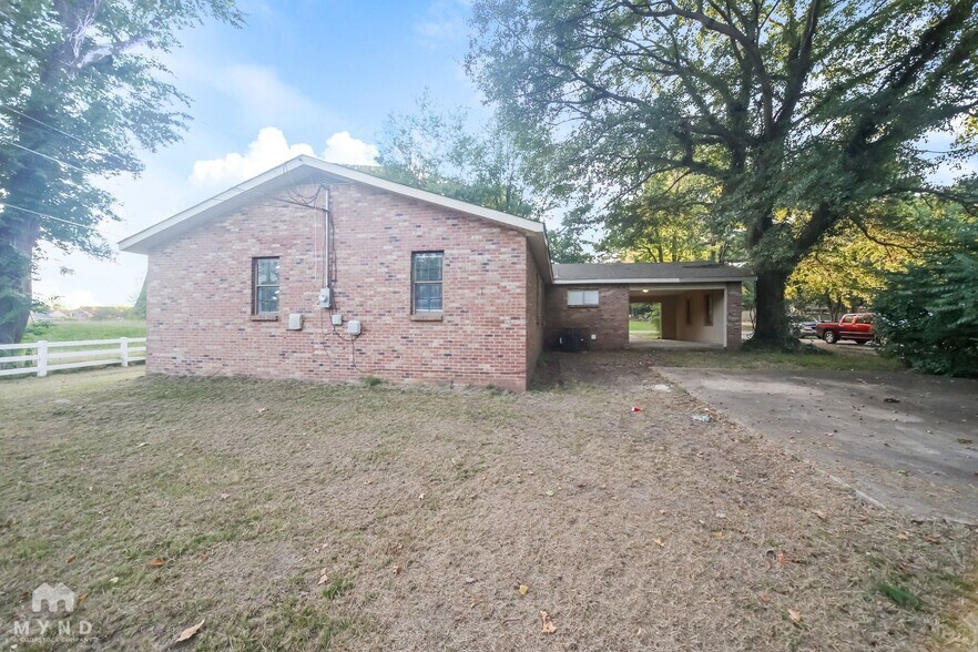 Building Photo - 5704 Westminister Ln