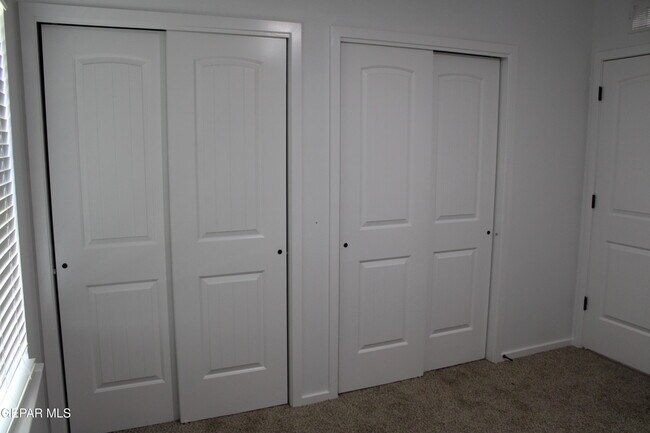 Building Photo - 15220 Ambition Ave