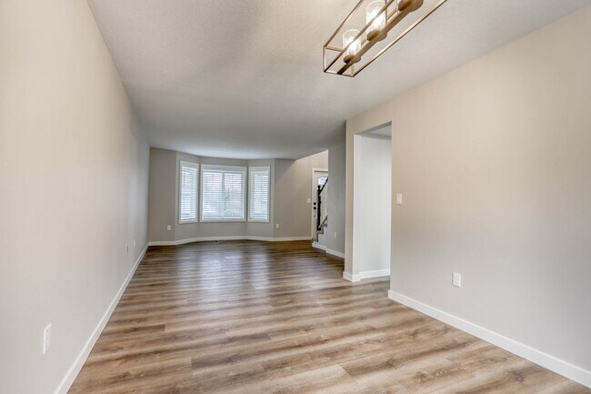 Building Photo - Spacious Camas Home Near Parks, Dining & Shopping