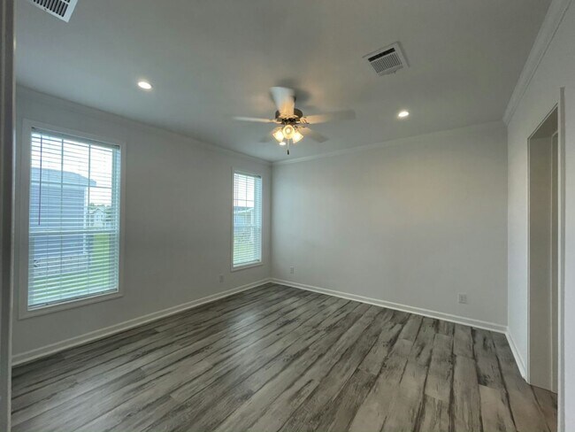 Building Photo - 3069 SW 108th St