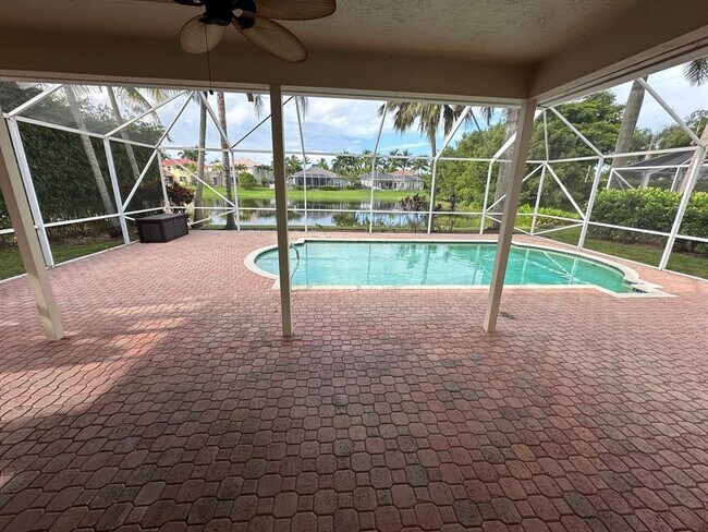 Building Photo - 12763 Hyland Cir